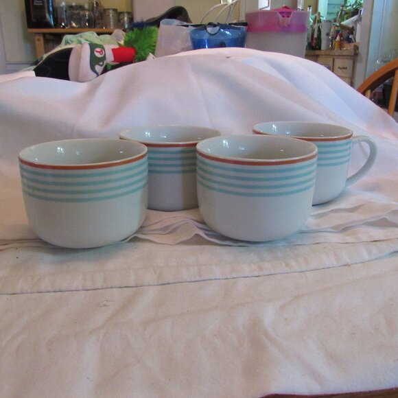 Pottery Barn Cheeky I End World Hunger Striped Mugs Set of 4 EUC - Picture 1 of 14
